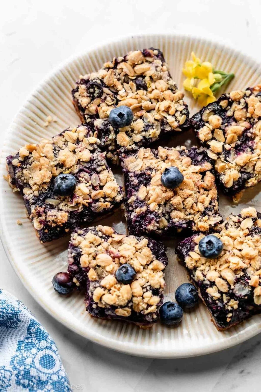 Delicious blueberry pie bars, perfect for desserts and sweet treats